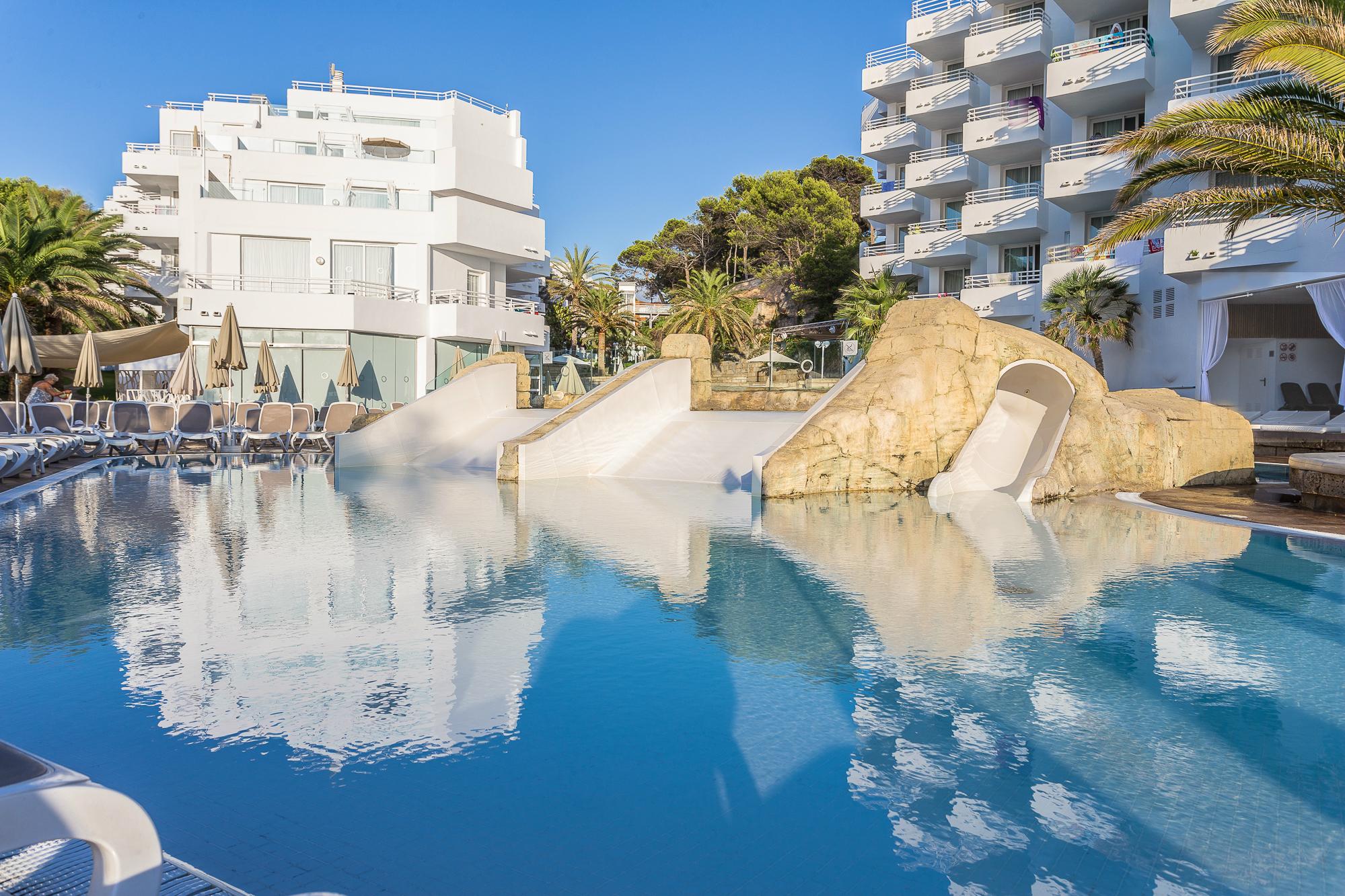 Fergus Style Cala Blanca Suites Santa Ponça Exterior foto