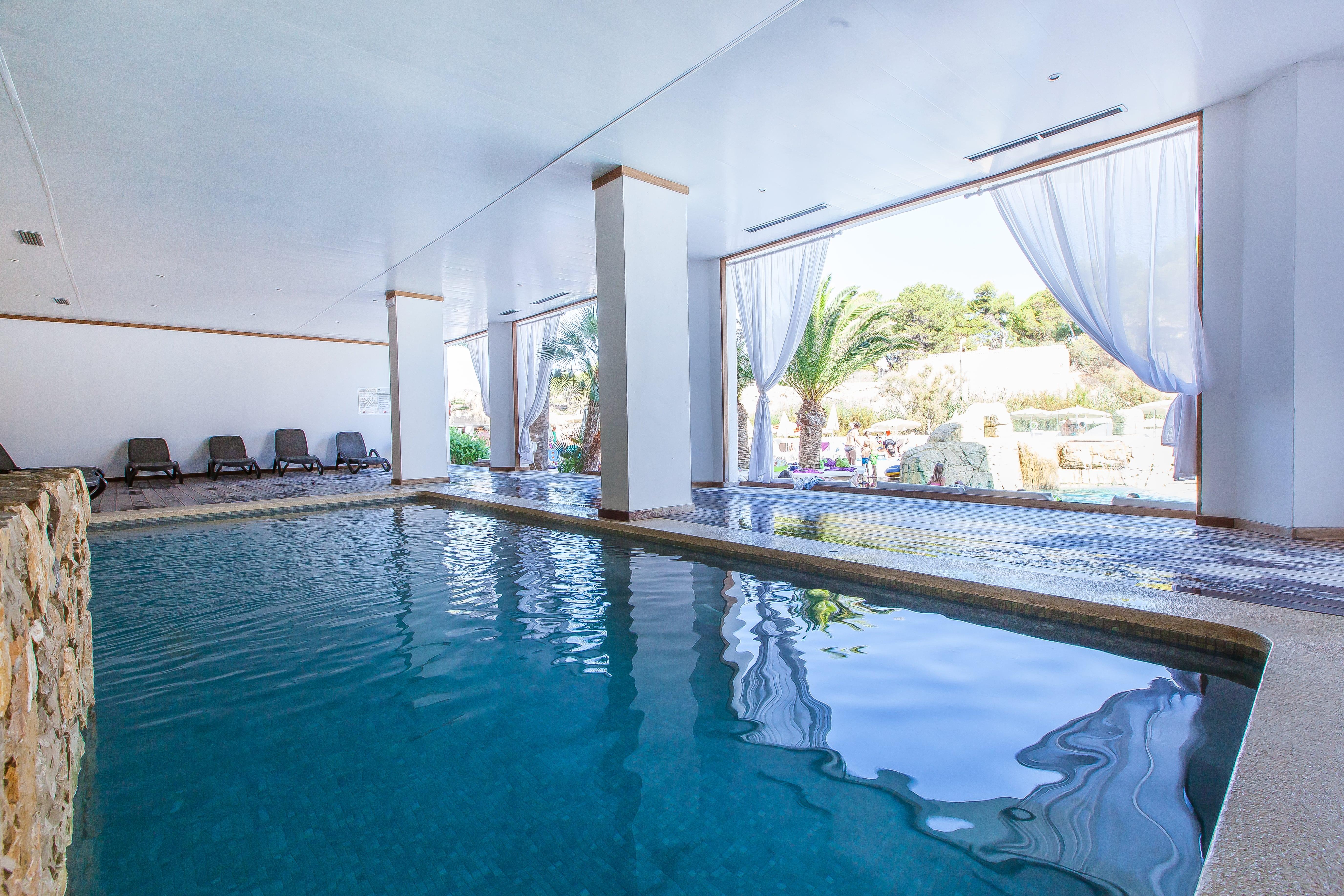 Fergus Style Cala Blanca Suites Santa Ponça Exterior foto