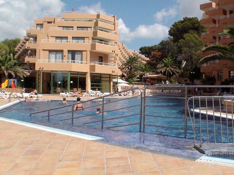 Fergus Style Cala Blanca Suites Santa Ponça Exterior foto