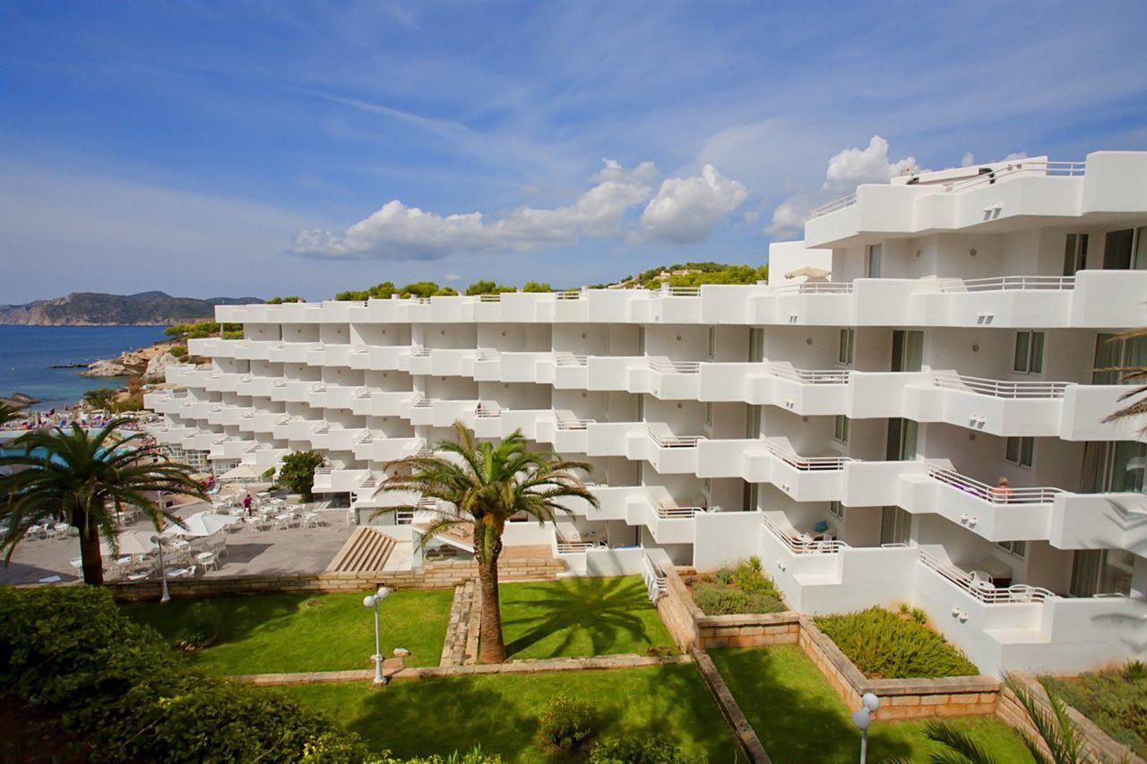 Fergus Style Cala Blanca Suites Santa Ponça Exterior foto